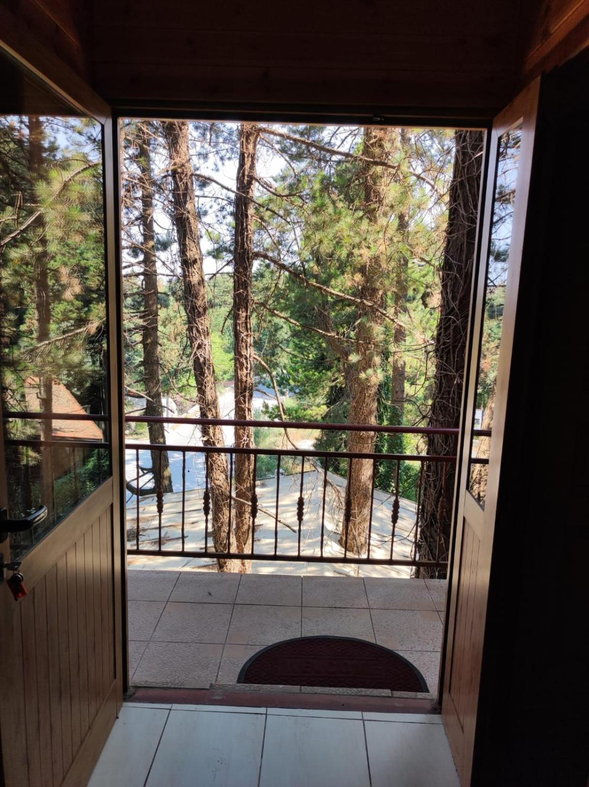 Hotel Toni Llogora Dukat Exteriér fotografie